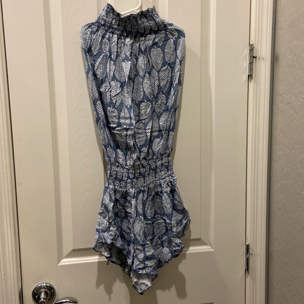 Hawaiian romper, NWT Dusty blue/grayish size small strapless romper